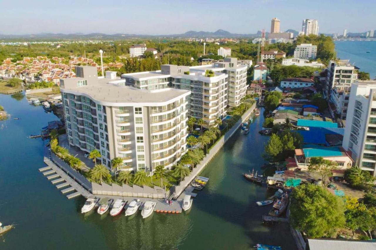 Whale Marina Condominium Na Chom Thian Extérieur photo